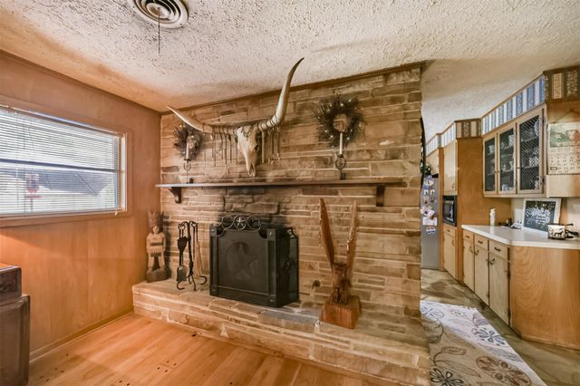 18519 Fm 2100 Road, Crosby, TX 77532