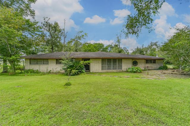 18519 Fm 2100 Road, Crosby, TX 77532