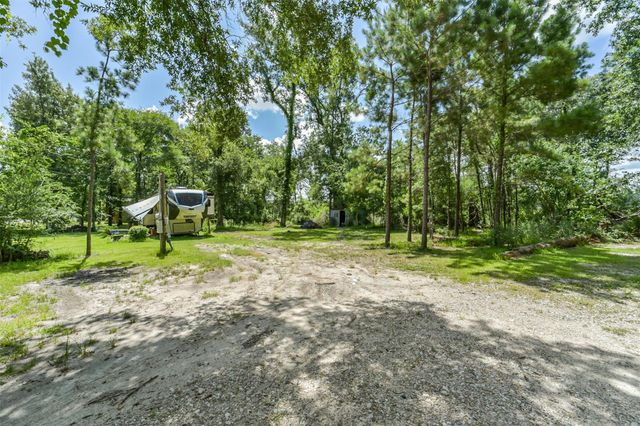 18519 Fm 2100 Road, Crosby, TX 77532