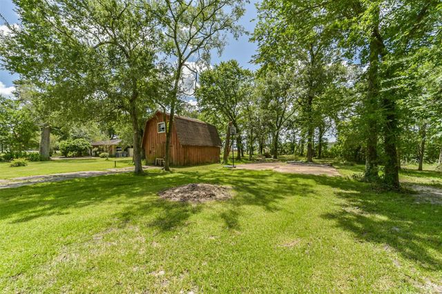 18519 Fm 2100 Road, Crosby, TX 77532