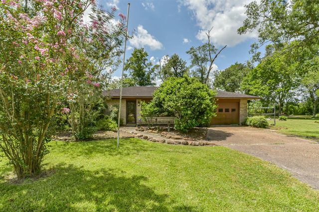 18519 Fm 2100 Road, Crosby, TX 77532