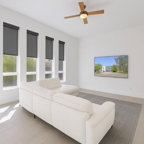 703 SE 16th Ct, Fort Lauderdale, FL 33316