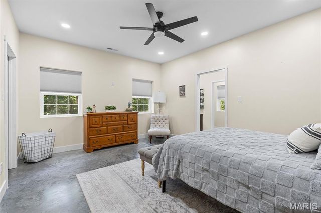 24120 Arlene Lane, Warrenton, MO 63383