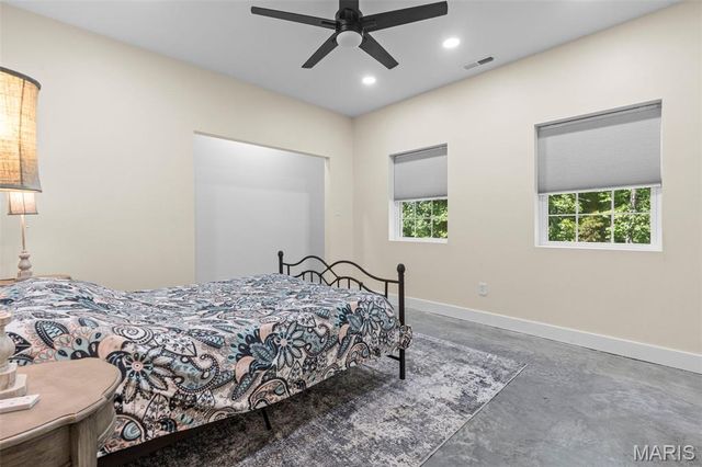 24120 Arlene Lane, Warrenton, MO 63383
