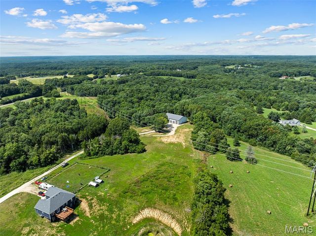 24120 Arlene Lane, Warrenton, MO 63383