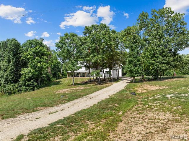 24120 Arlene Lane, Warrenton, MO 63383