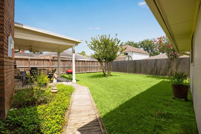 1911 Timber Creek, Pearland, TX 77581