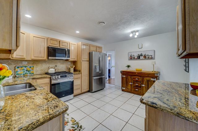 270 SE 3rd Avenue, Pompano Beach, FL 33060