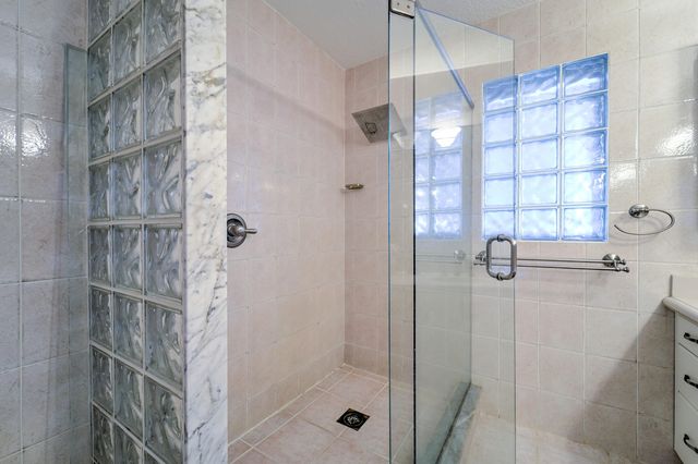 270 SE 3rd Avenue, Pompano Beach, FL 33060