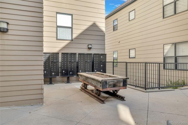 3082 Umatilla Street B, Denver, CO 80211