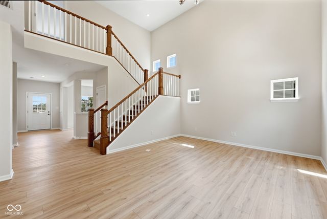 7216 Jackson Drive, Cumberland, IN 46229