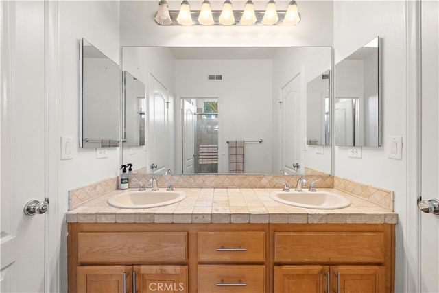 1084 Eagle Ridge, Chula Vista, CA 91913