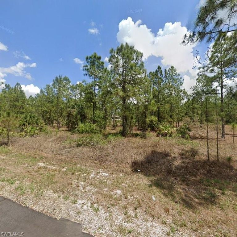 1216 Canton AVE, LEHIGH ACRES, FL 33972 — photo 2