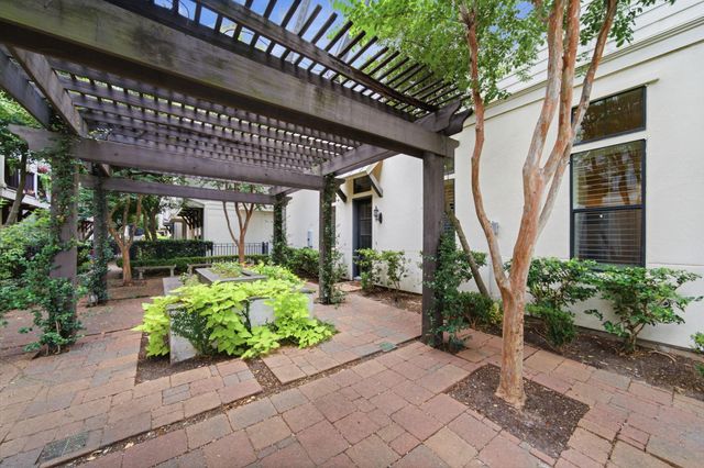 3219 Maxroy Street, Houston, TX 77008