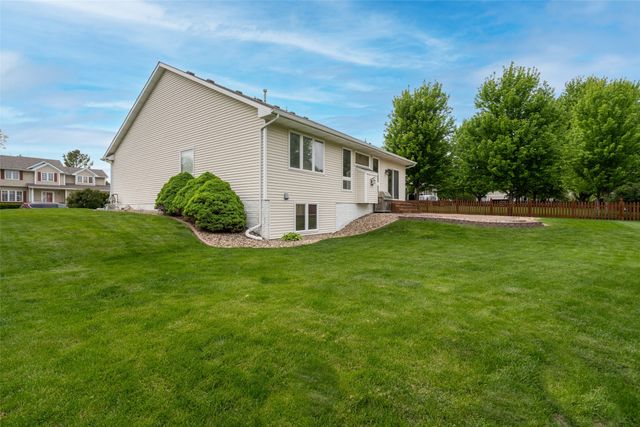 985 SE Indigo Lane, Waukee, IA 50263