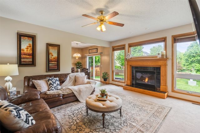 985 SE Indigo Lane, Waukee, IA 50263