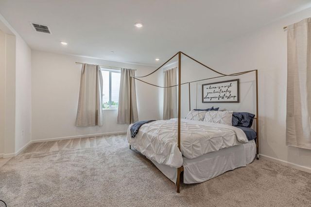 500 Duran Drive, Hollister, CA 95023