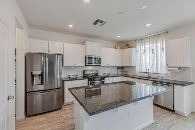 500 Duran Drive, Hollister, CA 95023