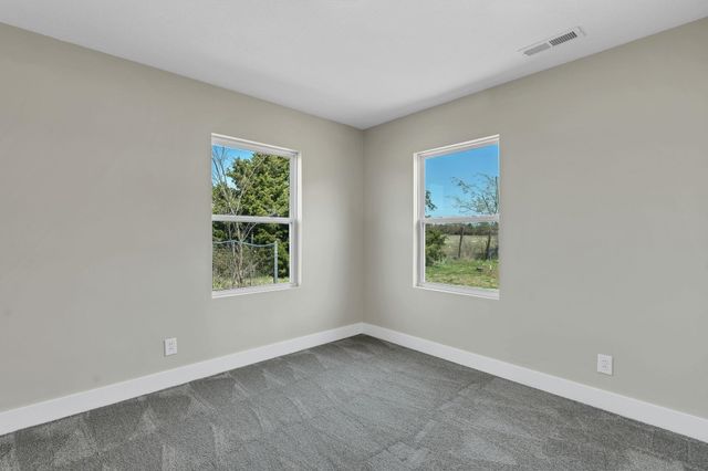 10270 SW Hidden Lane Rd, Augusta, KS 67010