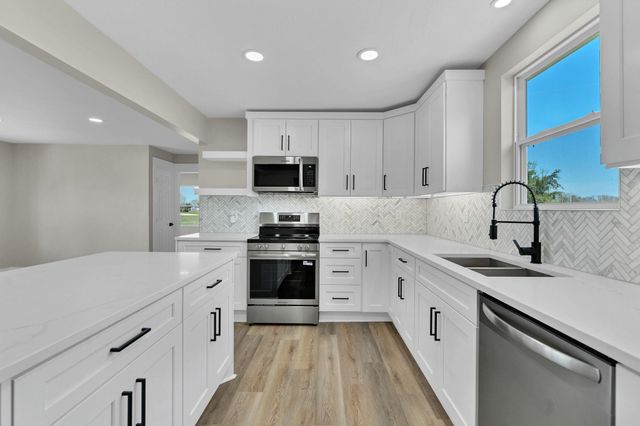 10270 SW Hidden Lane Rd, Augusta, KS 67010