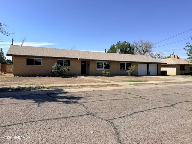 195 Hoagland Road, Las Cruces, NM 88005