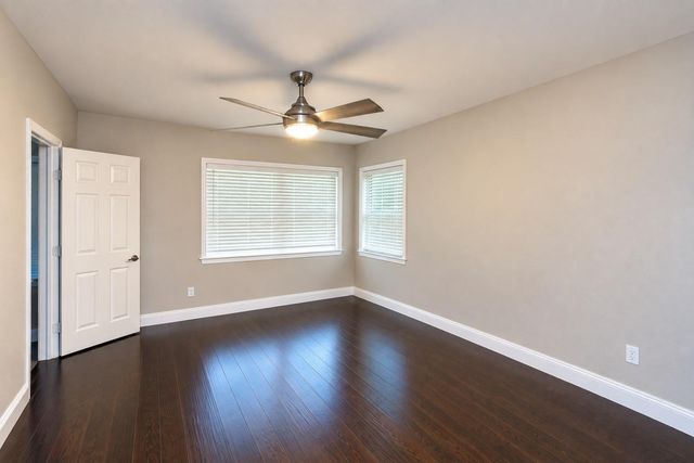 15901 Jersey Drive, Houston, TX 77040