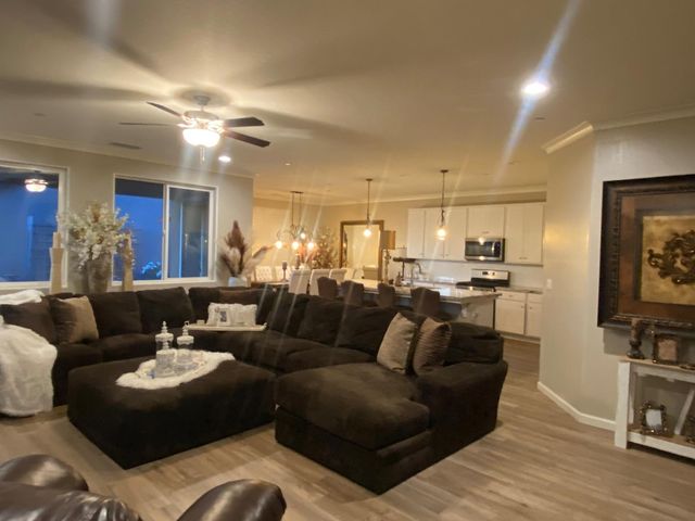 2351 Avenue 396, Kingsburg, CA 93631