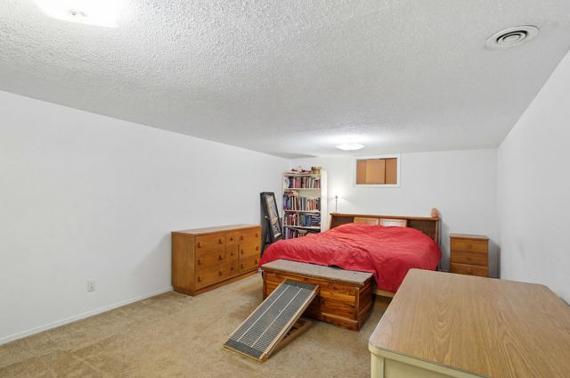 1905 NEWTON DR, Columbia, MO 65202