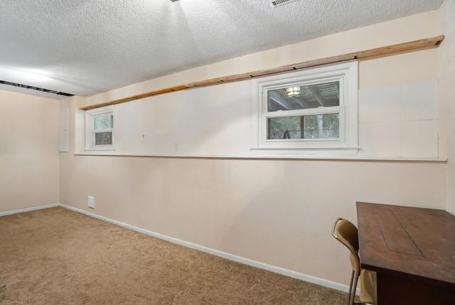 1905 NEWTON DR, Columbia, MO 65202