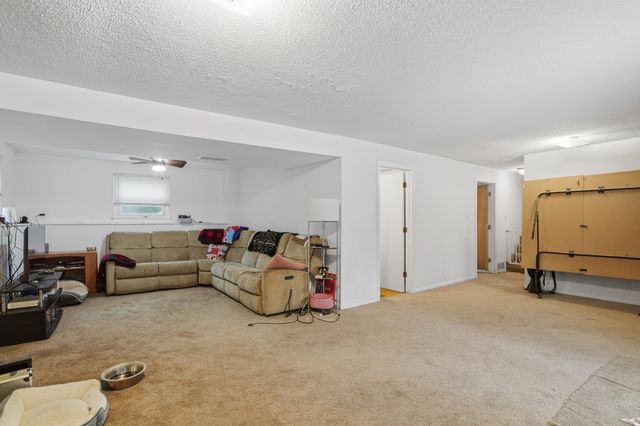 1905 NEWTON DR, Columbia, MO 65202