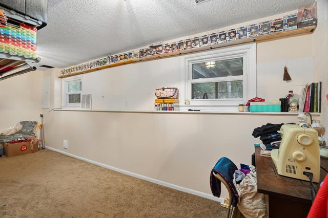 1905 NEWTON DR, Columbia, MO 65202