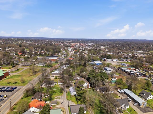 1610 Blocker Cir, Columbia, TN 38401