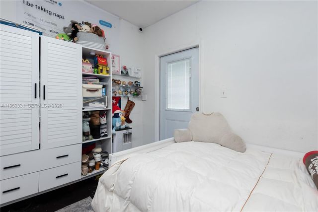 17505 SW 108th Ct, Miami, FL 33157