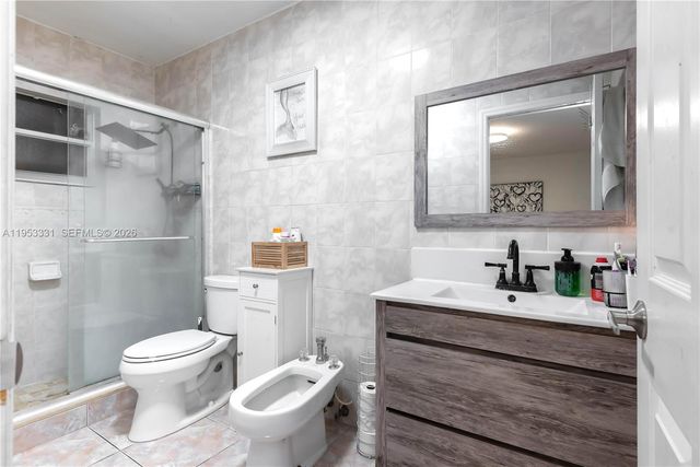 17505 SW 108th Ct, Miami, FL 33157