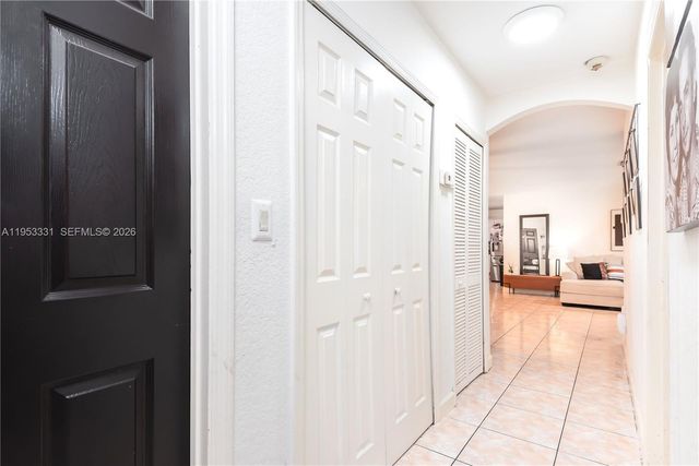 17505 SW 108th Ct, Miami, FL 33157