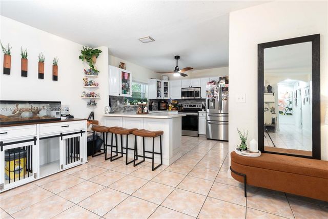 17505 SW 108th Ct, Miami, FL 33157