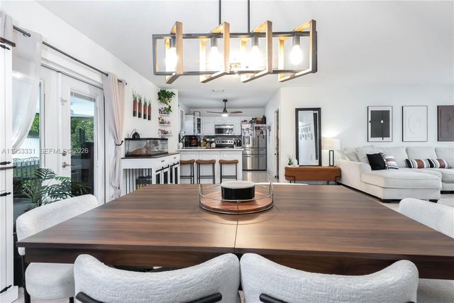 17505 SW 108th Ct, Miami, FL 33157