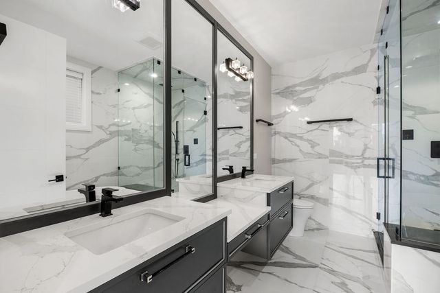 2209 W Belmont Avenue 2, Chicago, IL 60618