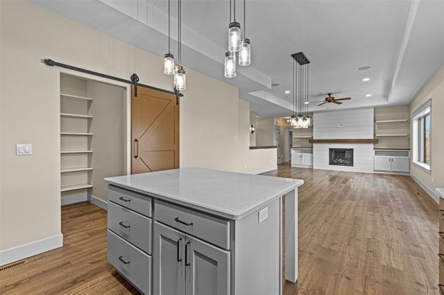 2357 Oak Lane Court SW, Iowa City, IA 52240