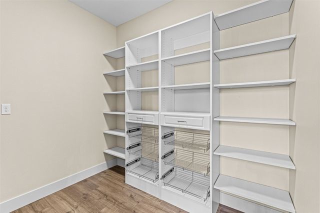 2357 Oak Lane Court SW, Iowa City, IA 52240