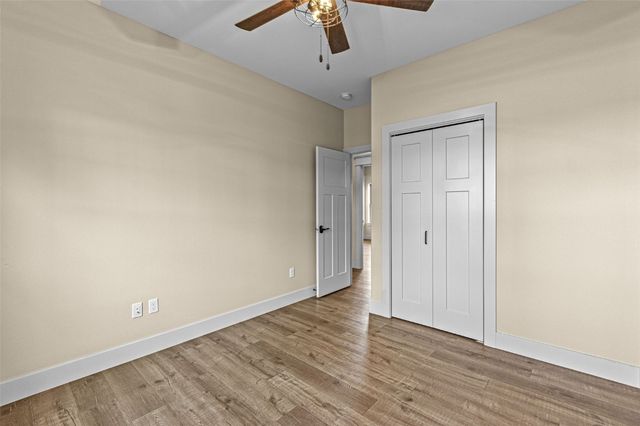 2357 Oak Lane Court SW, Iowa City, IA 52240