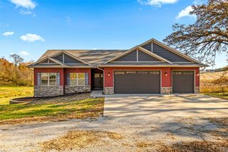 2357 Oak Lane Court SW, Iowa City, IA 52240