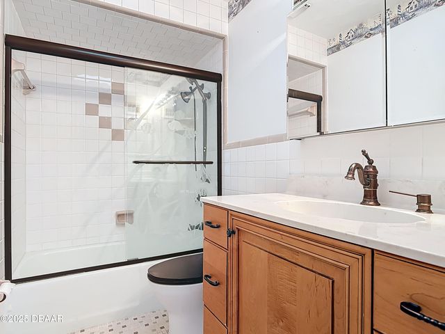 5260 Barhydt Avenue, Port Orange, FL 32127