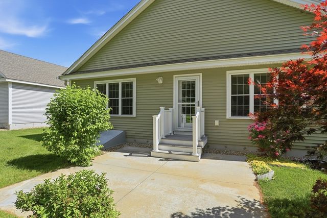 6 Bluebird Way 6, Littleton, MA 01460