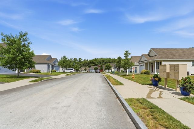 6 Bluebird Way 6, Littleton, MA 01460