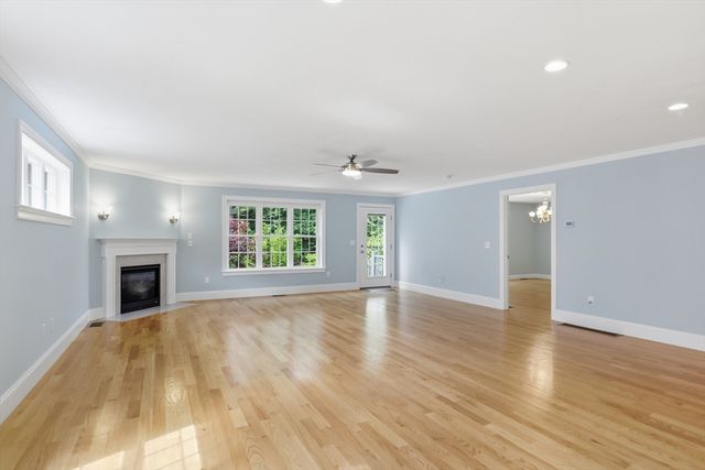 6 Bluebird Way 6, Littleton, MA 01460