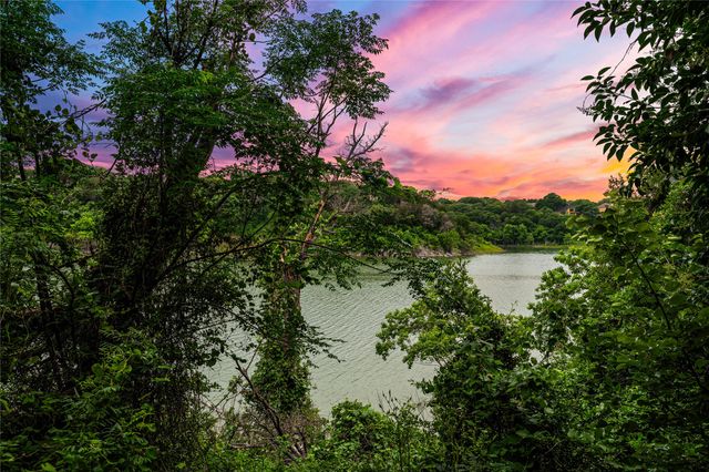 40 Enclave Court, Waco, TX 76708