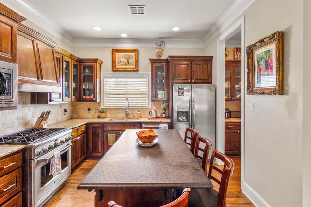 40 Enclave Court, Waco, TX 76708