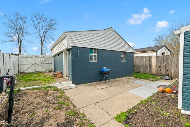 2343 Hoyt Avenue, Indianapolis, IN 46203