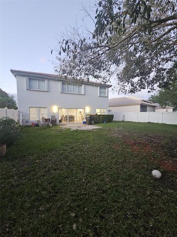 17088 NW 19th Street, Pembroke Pines, FL 33028
